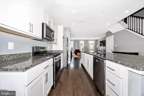 Entry Way - 1310 Marsalis Pl, Frederick, MD 21702 photo 4 of 10