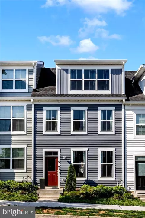 Exterior - 1310 Marsalis Pl, Frederick, MD 21702 photo 10 of 13