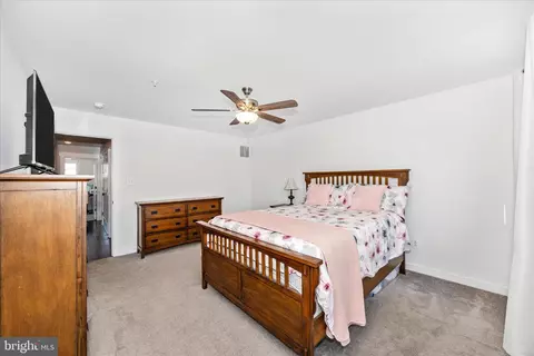 Bedroom - 1310 Marsalis Pl, Frederick, MD 21702 photo 2 of 7