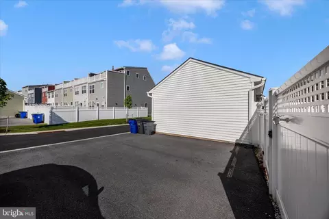 Exterior - 1310 Marsalis Pl, Frederick, MD 21702 photo 9 of 13