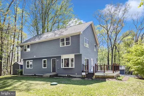 6518 Woodville Rd, Mount Airy, MD 21771