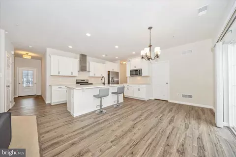 2805 Hillfield Dr, Frederick, MD 21702 photo 13