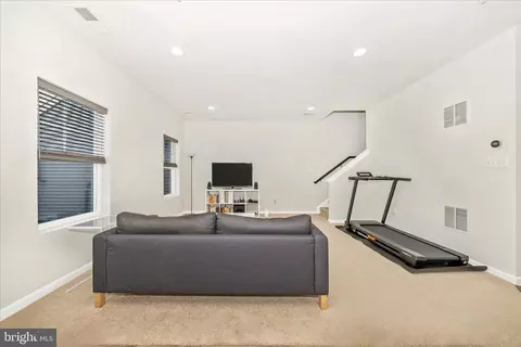 2805 Hillfield Dr, Frederick, MD 21702 photo 18