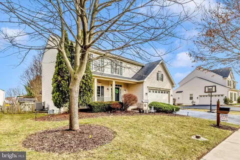 Exterior - 2033 Burnside Dr, Frederick, MD 21702 photo 2 of 13