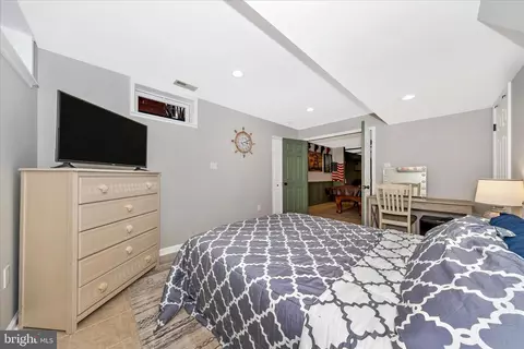 Bedroom - 2033 Burnside Dr, Frederick, MD 21702 photo 7 of 7