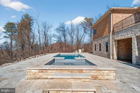 Exterior - 4803 Smokey Ct, Frederick, MD 21702 photo 7 of 30