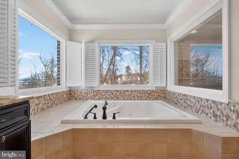 Bath - 4803 Smokey Ct, Frederick, MD 21702 photo 5 of 14