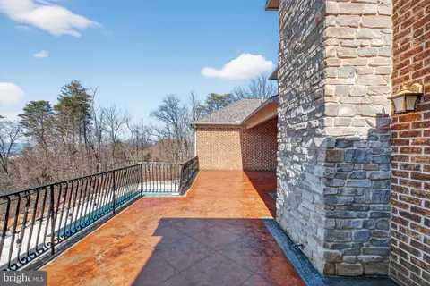 Exterior - 4803 Smokey Ct, Frederick, MD 21702 photo 13 of 30