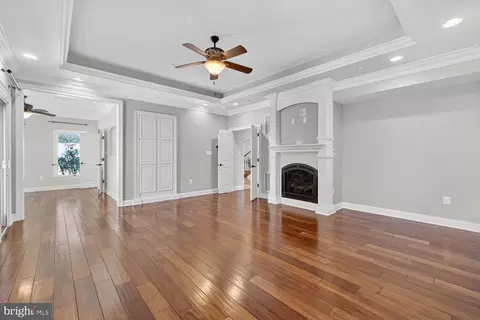 Living - 4803 Smokey Ct, Frederick, MD 21702 photo 1 of 5