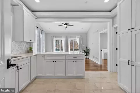 Entry Way - 4803 Smokey Ct, Frederick, MD 21702 photo 19 of 20