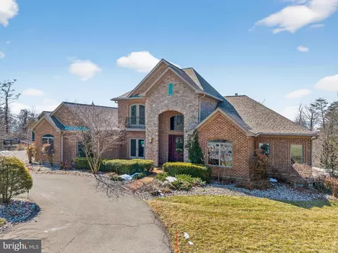 Exterior - 4803 Smokey Ct, Frederick, MD 21702 photo 2 of 30