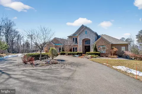 Exterior - 4803 Smokey Ct, Frederick, MD 21702 photo 3 of 30
