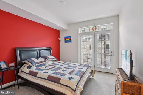 Bedroom - 6456 Walcott Ln, Frederick, MD 21703 photo 5 of 7
