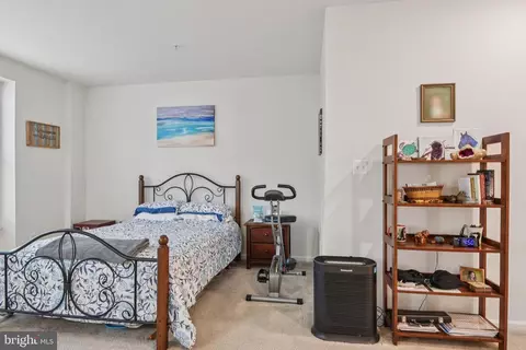 Bedroom - 6456 Walcott Ln, Frederick, MD 21703 photo 2 of 7