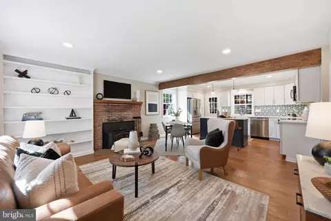 114 Royal Oak Dr, New Market, MD 21774