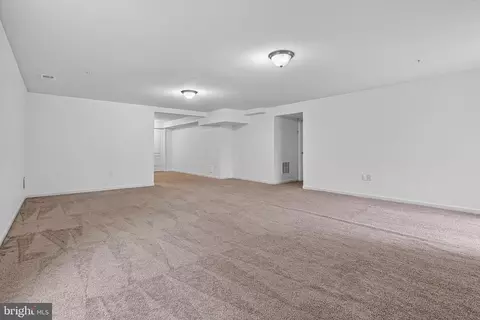 Entry Way - 1925 Washburn Ct, Frederick, MD 21702 photo 9 of 9