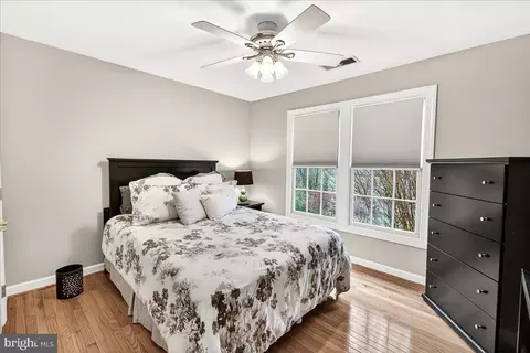 Bedroom - 6434 Bellevue Pl, Frederick, MD 21701 photo 3 of 6