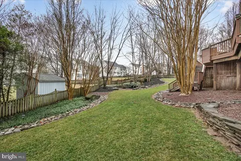 Exterior - 6434 Bellevue Pl, Frederick, MD 21701 photo 17 of 23