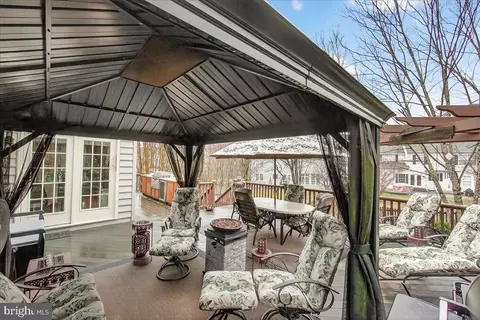 Exterior - 6434 Bellevue Pl, Frederick, MD 21701 photo 10 of 23