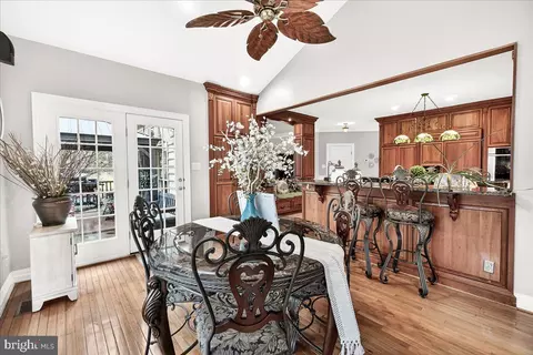 Dining - 6434 Bellevue Pl, Frederick, MD 21701 photo 3 of 3