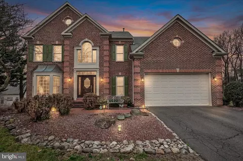 Exterior - 6434 Bellevue Pl, Frederick, MD 21701 photo 5 of 23