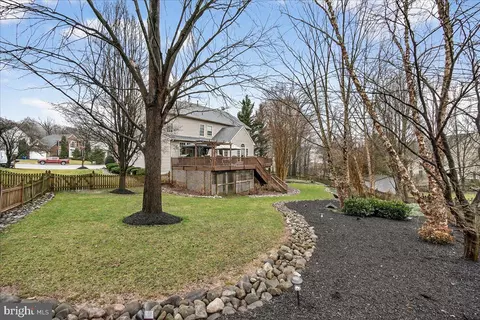 Exterior - 6434 Bellevue Pl, Frederick, MD 21701 photo 20 of 23