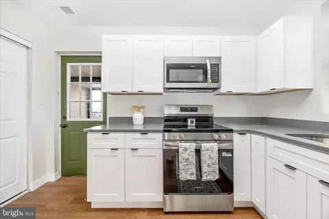 301 Redwood Ave, Frederick, MD 21701 photo 24