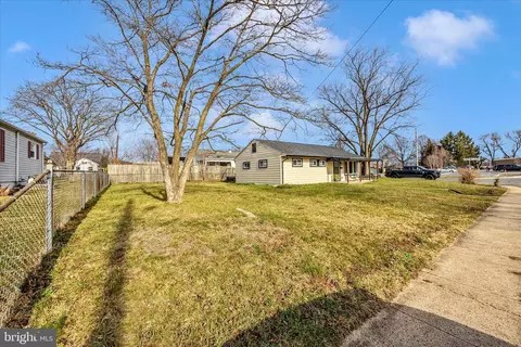 301 Redwood Ave, Frederick, MD 21701 photo 3