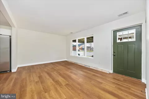 301 Redwood Ave, Frederick, MD 21701 photo 11