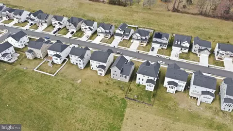 View/Area - 1324 Boundary Peak Ter, Frederick, MD 21702 photo 4 of 6