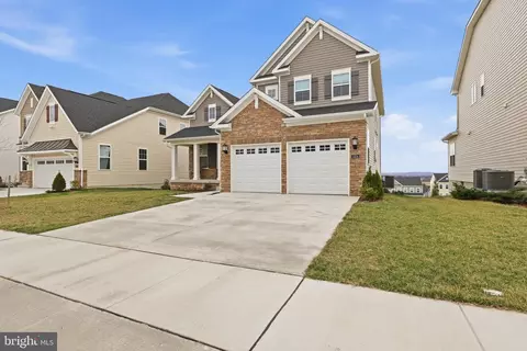 Exterior - 1324 Boundary Peak Ter, Frederick, MD 21702 photo 4 of 4