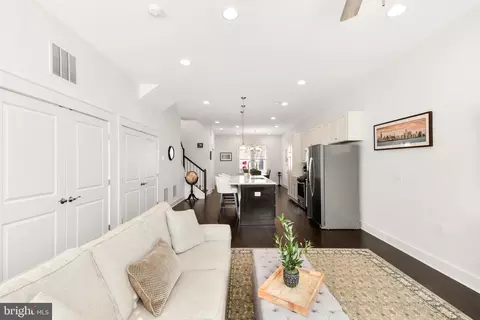 Entry Way - 224 E 6th St, Frederick, MD 21701 photo 17 of 26
