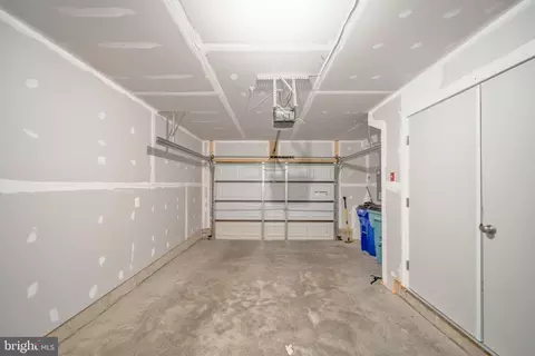 1402 Bexley Ln, Frederick, MD 21701 photo 34