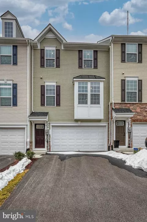 336 Paca Gardens Ln, Frederick, MD 21703 photo 3