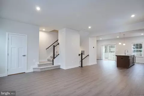 336 Paca Gardens Ln, Frederick, MD 21703 photo 13
