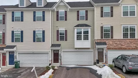 336 Paca Gardens Ln, Frederick, MD 21703 photo 4