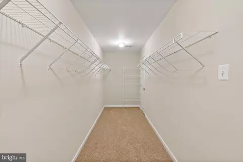 Entry Way - 1501 Mohican Ct, Frederick, MD 21701 photo 8 of 10