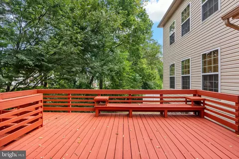 Exterior - 1501 Mohican Ct, Frederick, MD 21701 photo 6 of 15