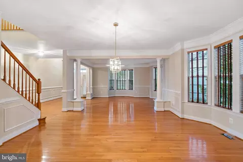 Living - 1501 Mohican Ct, Frederick, MD 21701 photo 4 of 14