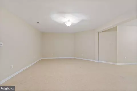 Living - 1501 Mohican Ct, Frederick, MD 21701 photo 13 of 14