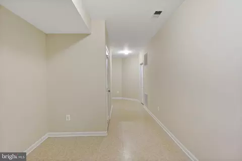 Entry Way - 1501 Mohican Ct, Frederick, MD 21701 photo 10 of 10
