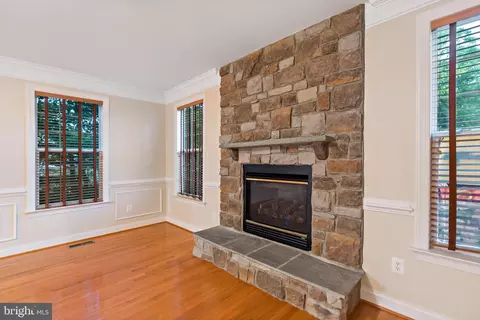 Living - 1501 Mohican Ct, Frederick, MD 21701 photo 7 of 14
