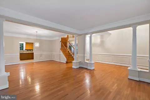 Living - 1501 Mohican Ct, Frederick, MD 21701 photo 3 of 14