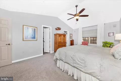 Bedroom - 2205 Garden Ln, Frederick, MD 21701 photo 2 of 7