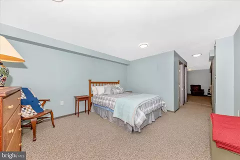 Bedroom - 2205 Garden Ln, Frederick, MD 21701 photo 7 of 7