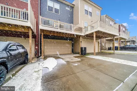 Exterior - 1835 Jameson Dr, Frederick, MD 21702 photo 7 of 10