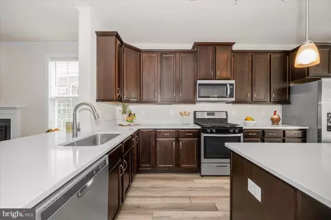 Kitchen - 324 Spring Bank Way, Frederick, MD 21701 photo 5 of 5