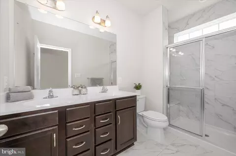 Bath - 324 Spring Bank Way, Frederick, MD 21701 photo 2 of 3