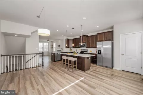 Entry Way - 324 Spring Bank Way, Frederick, MD 21701 photo 3 of 10