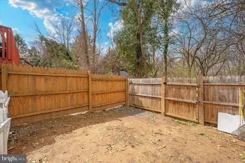 Exterior - 1864 Murdock Ct, Frederick, MD 21702 photo 5 of 9
